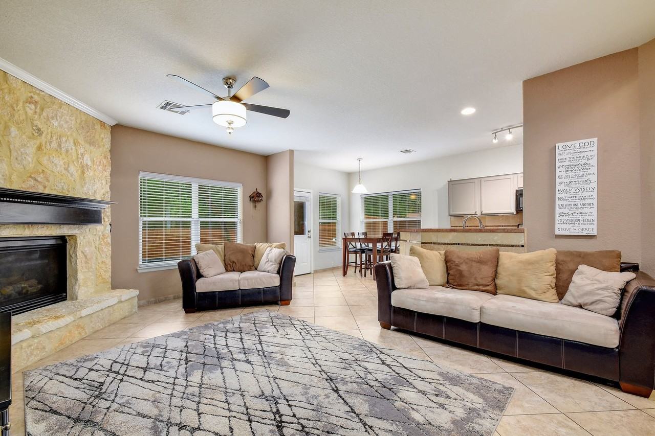 11927 Edward Conrad - Photo 4 of 31