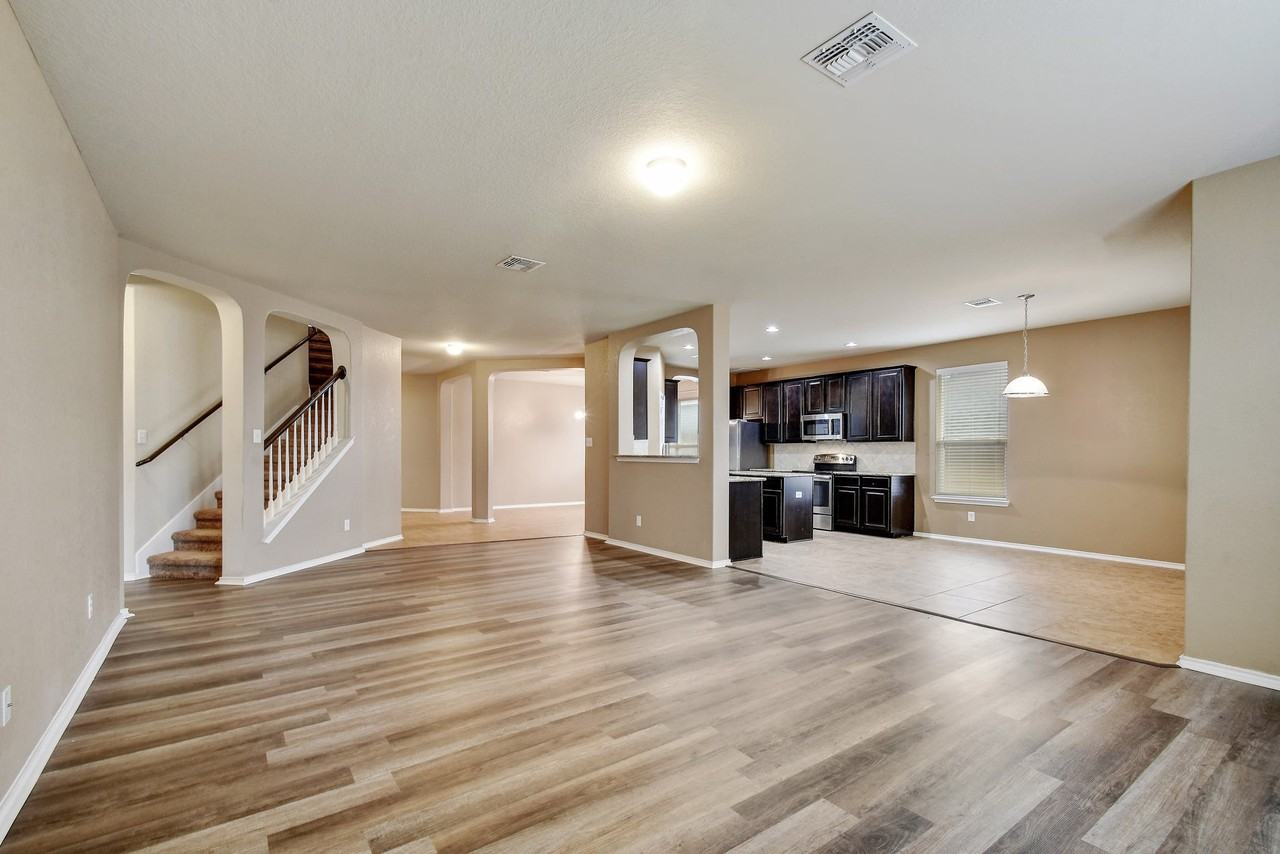 11618 Sweet Pea Run - Photo 4 of 35