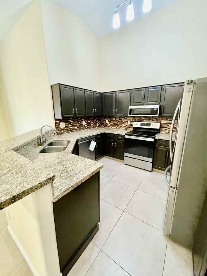 4637 E Desert Cactus St - Photo 3 of 21