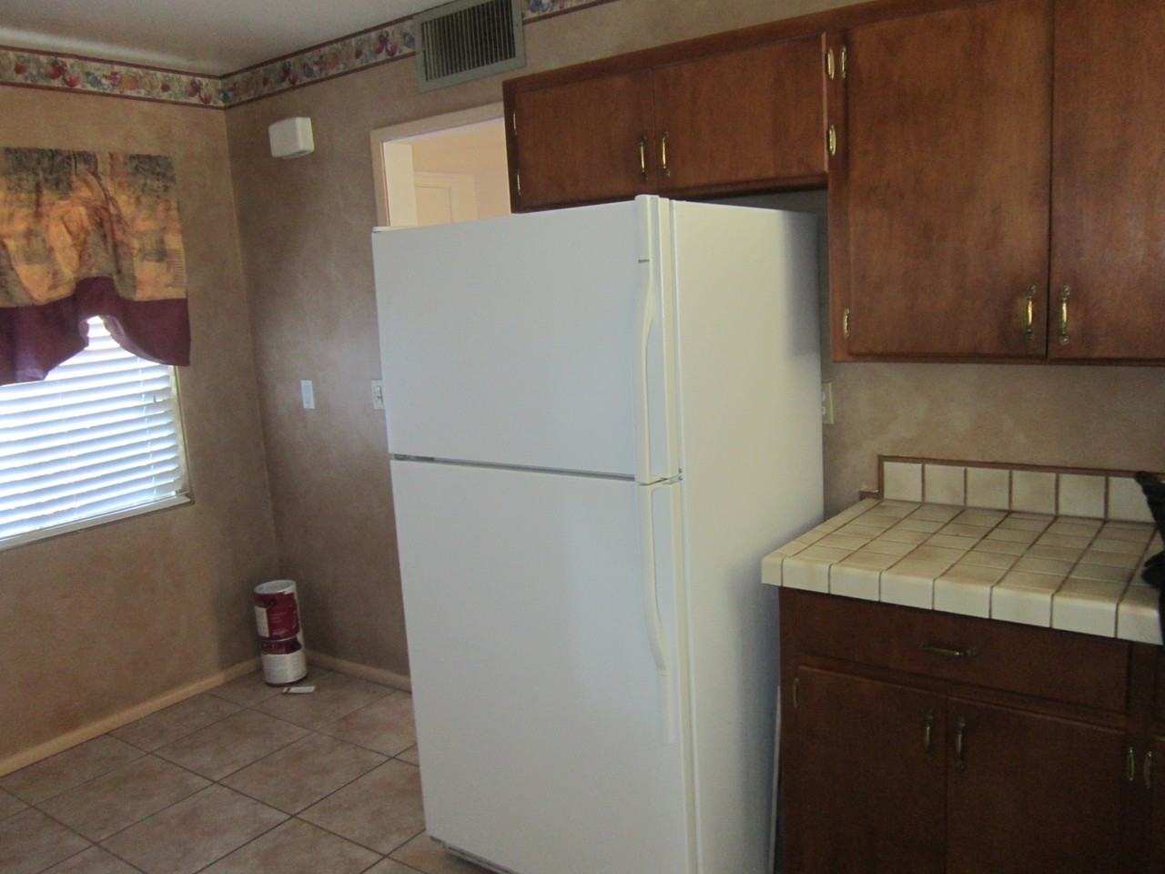 1125 W Colter St - Photo 3 of 16