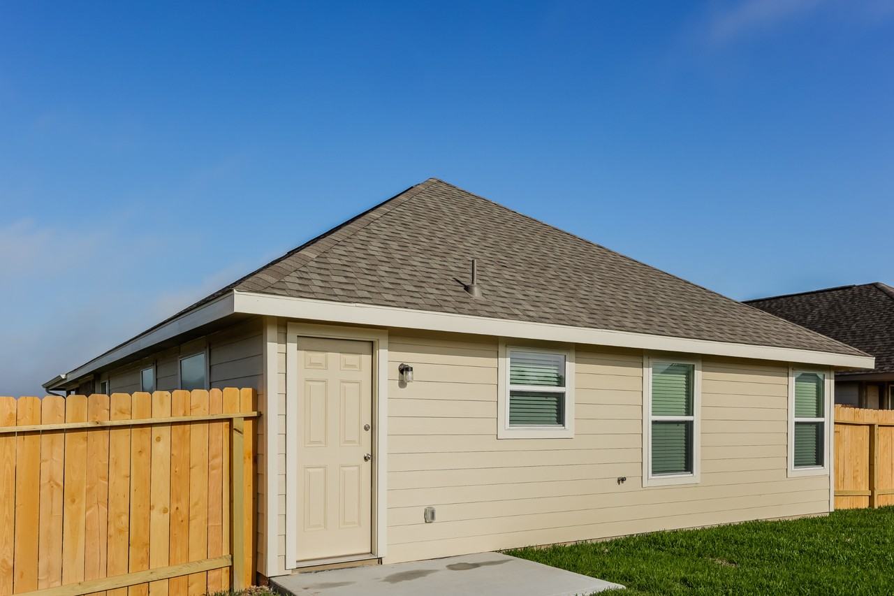 419 Brushback Dr - Photo 3 of 11