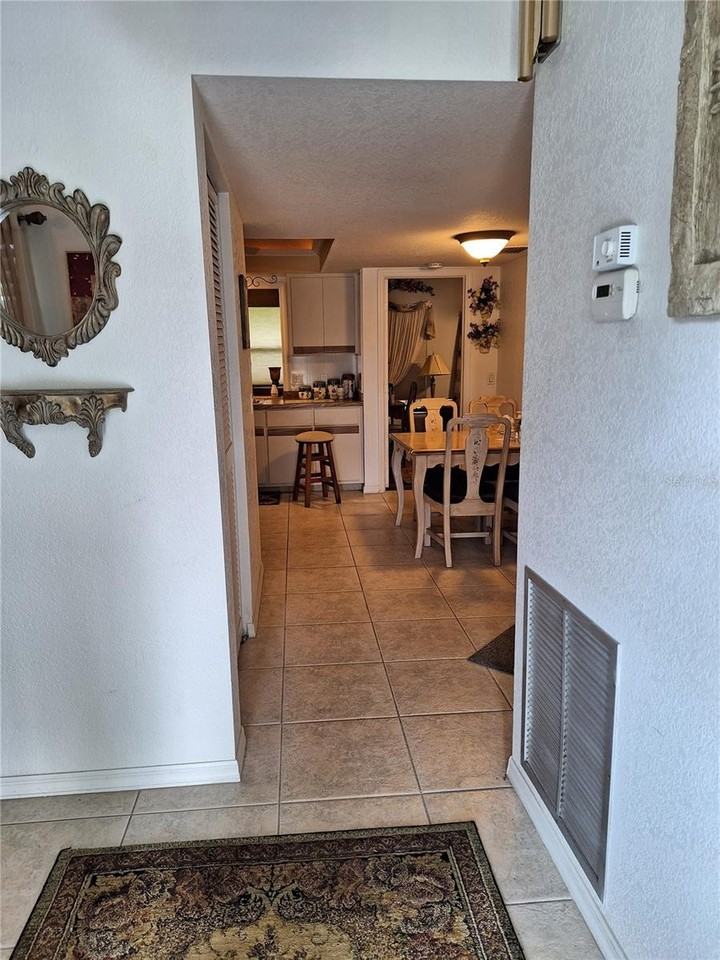 2223 Tinker St - Photo 3 of 23