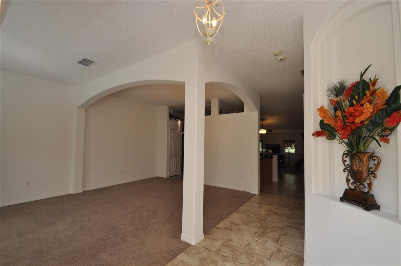 192 Pine Grove Dr - Photo 3 of 27