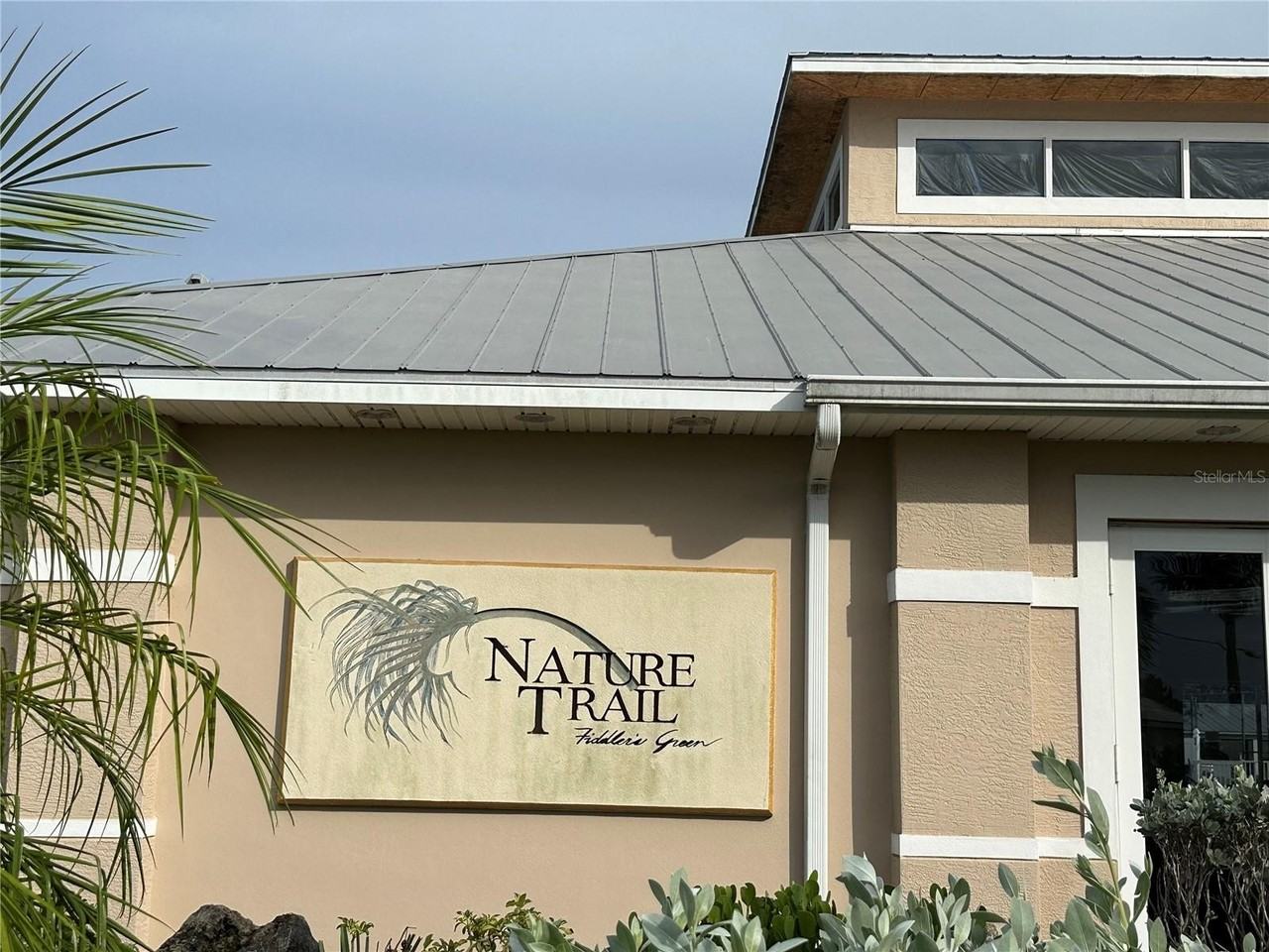 9550 Fiddlers Green Cir #105 - Photo 3 of 37