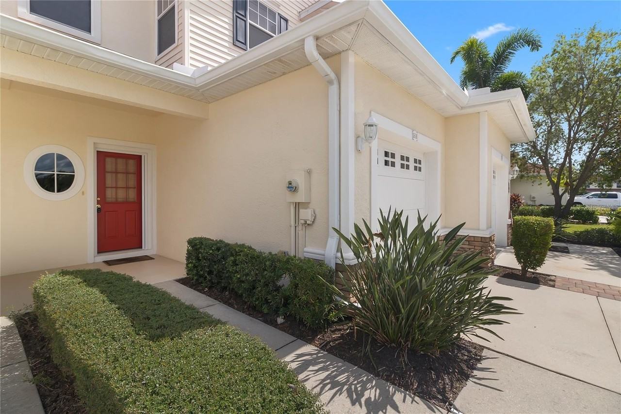 1331 Jonah Dr - Photo 2 of 49