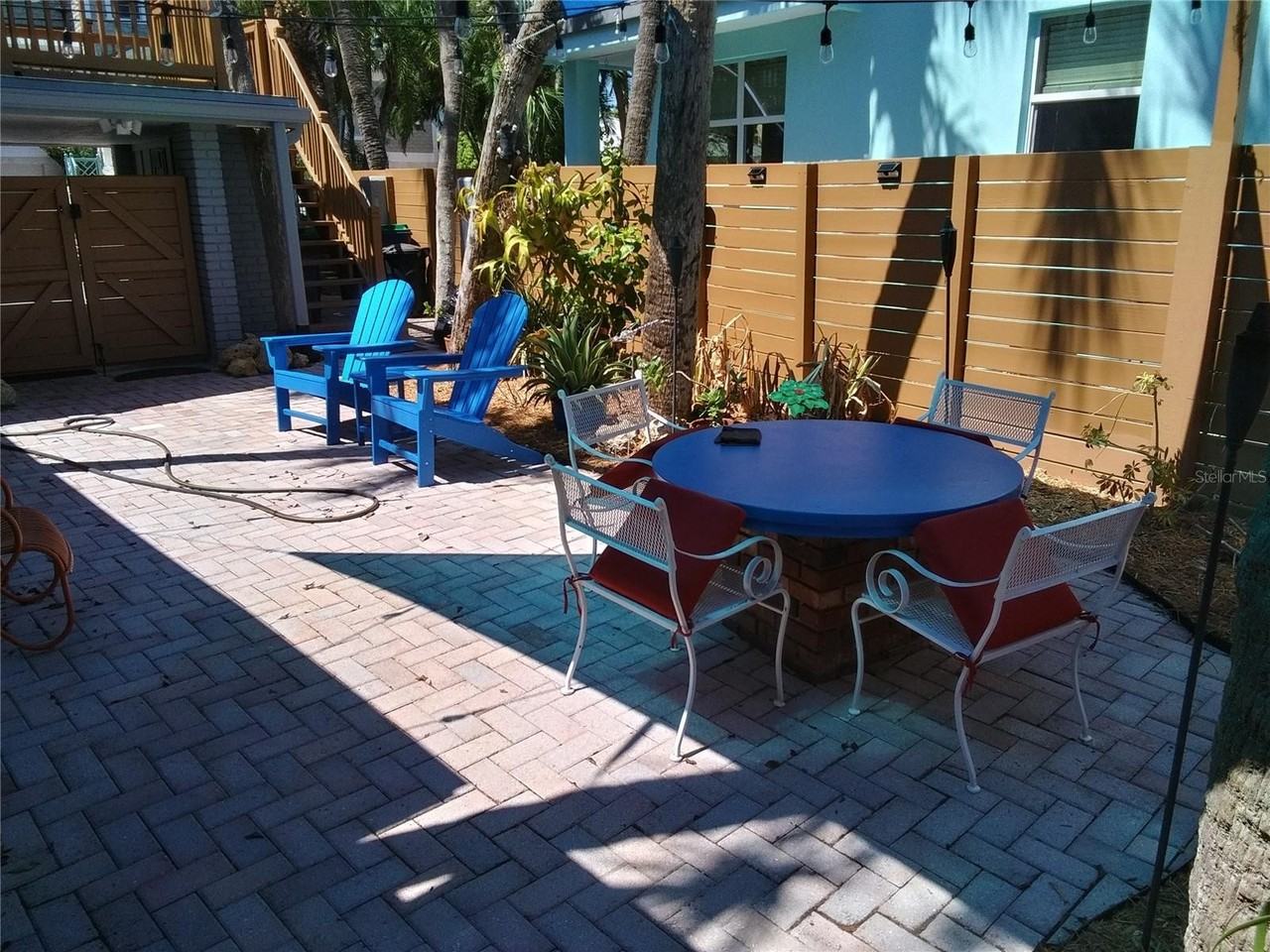 2802 Pass A Grille Way #2 - Photo 2 of 18