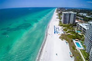 featured image of 2425 Gulf Of Mexico Dr #7B