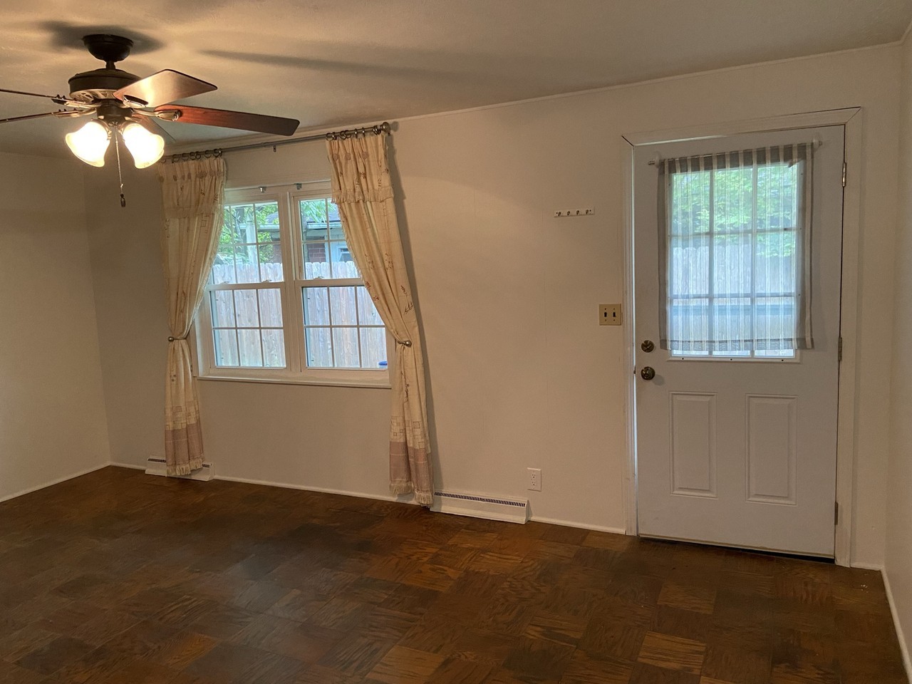 404 N Roosevelt St #1 - Photo 2 of 26