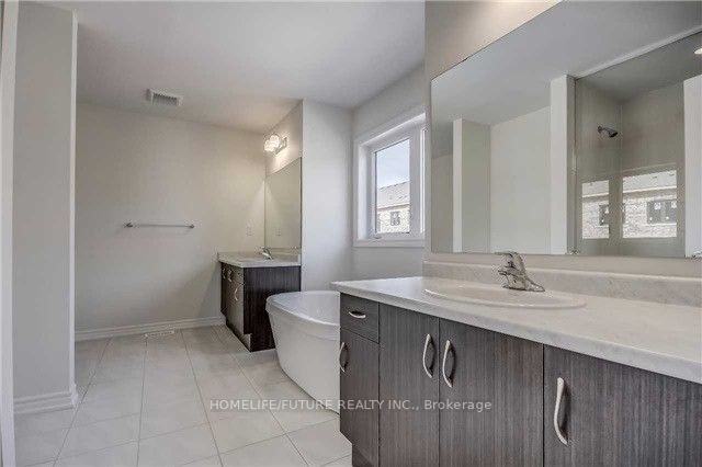 150 Chessington Avenue - Photo 2 of 6