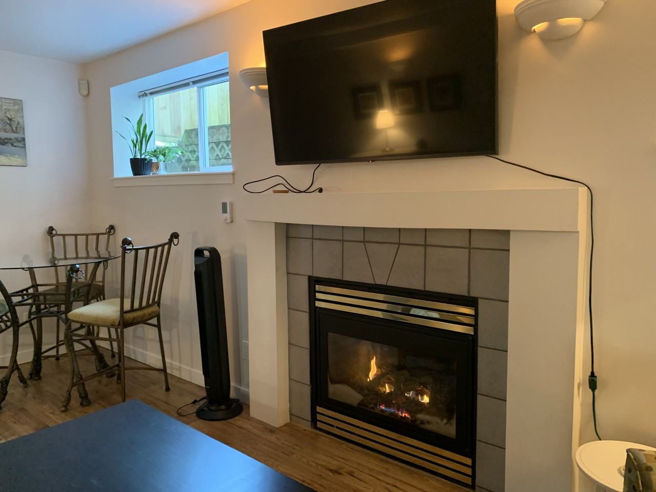 12851 25 Avenue - Photo 3 of 15