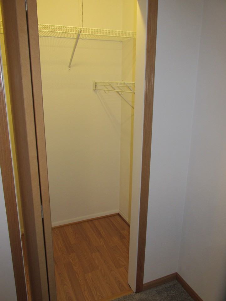 810 Dilenbeck Dr #1 - Photo 3 of 22