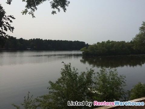 7839 NE River Rd - Photo 3 of 15