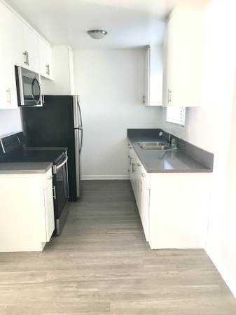 Chateau 16930 Blackhawk Apartments, LLC - Photo 5 of 6