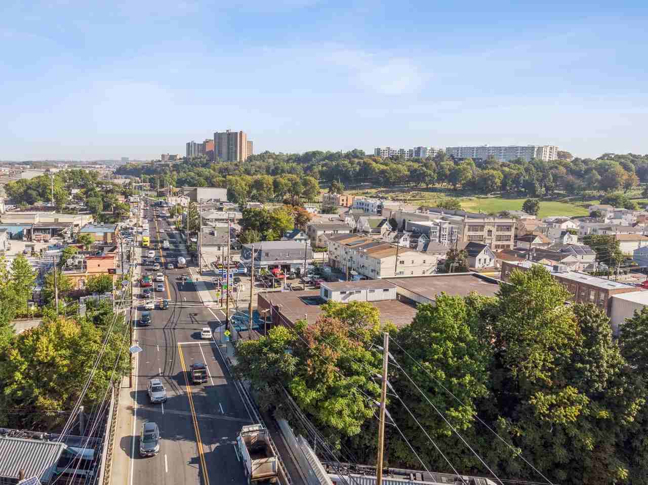 The Rail at North Bergen - Photo 7 of 21