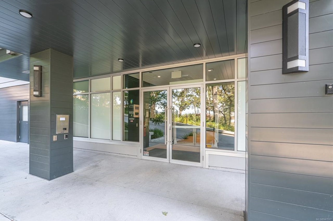 4009 Rainbow Hill Lane #404 - Photo 2 of 13