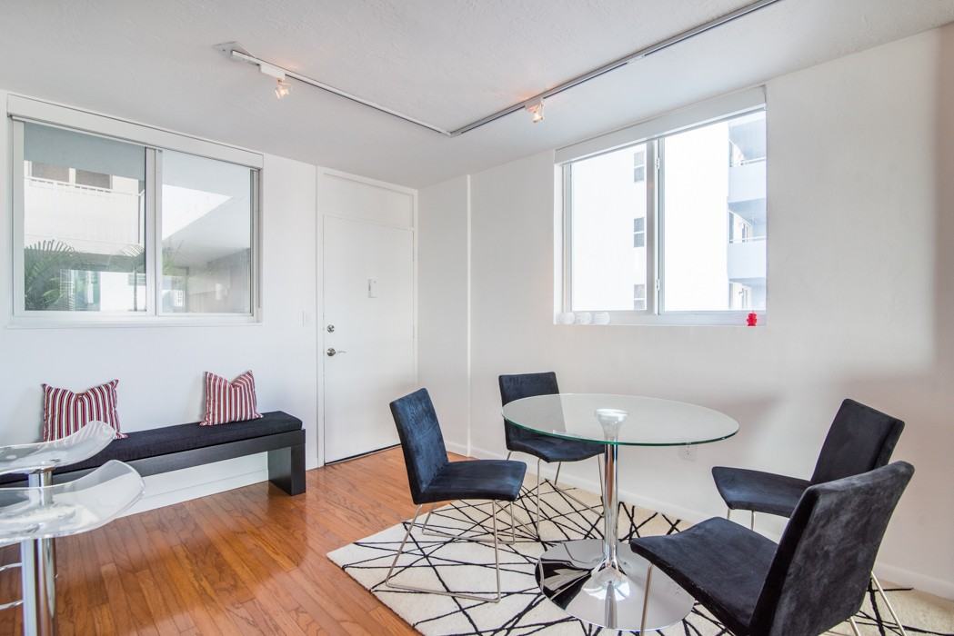 1670 Bay Road #3G - Photo 3 of 18