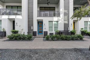featured image of 2622 Rusk St #1