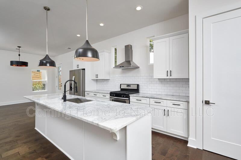 1719 - Photo 3 of 50