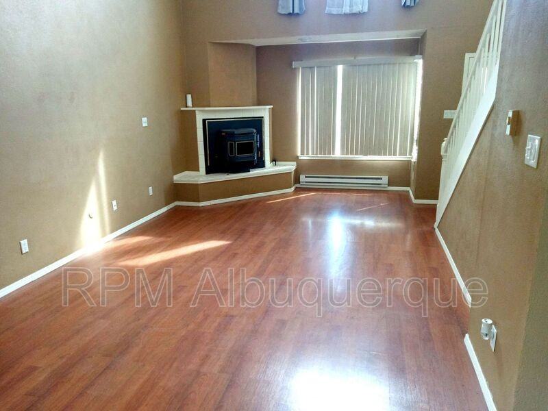 120 Linda View Ct Ne, Albuquerque, NM 87123 2 Bedroom House for 1,625