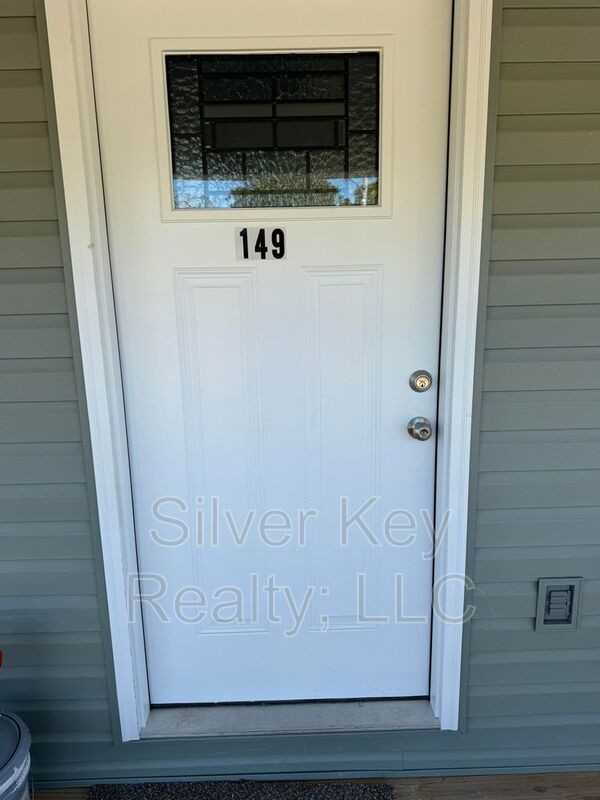 141 Oak St #155 - Photo 3 of 14