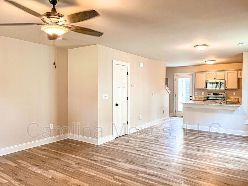 112 S 9Th Street, Easley, SC 29640 - Photo 3 of 50