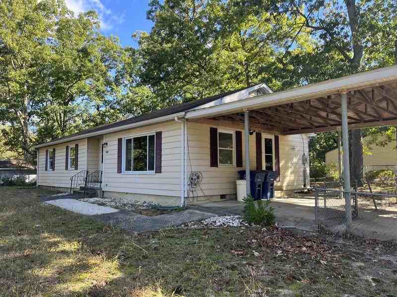 1300 E Lakeshore Dr - Photo 2 of 22