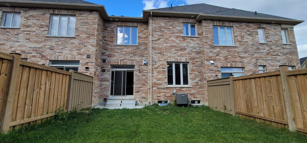 103 Larkinley Lane #103 - Photo 2 of 20