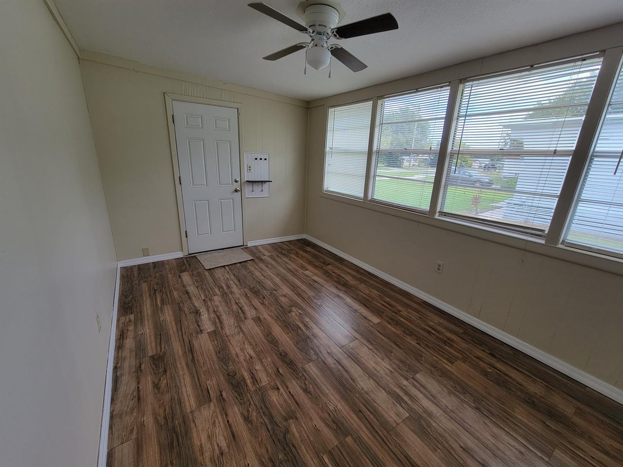 2021 17th St #1 - Photo 3 of 12