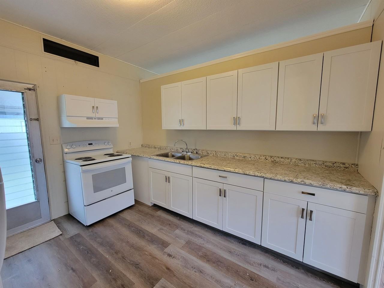 2021 17th St #1 - Photo 6 of 12