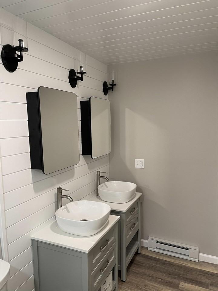 21 Otis St #B - Photo 3 of 23