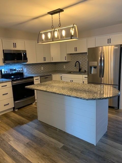 21 Otis St #B - Photo 5 of 23