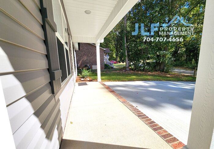 28 Stricker Ave Nw - Photo 2 of 24