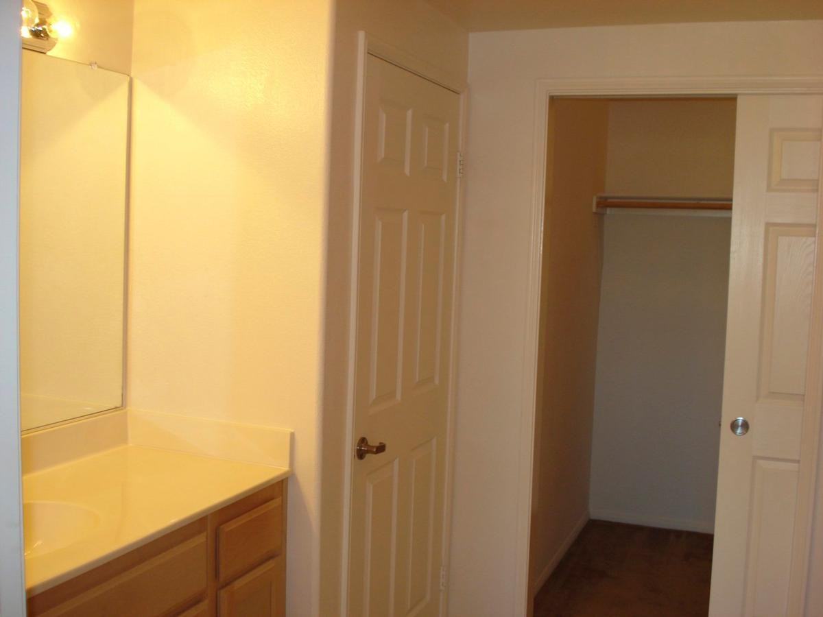 26900 Winchester Creek Avenue