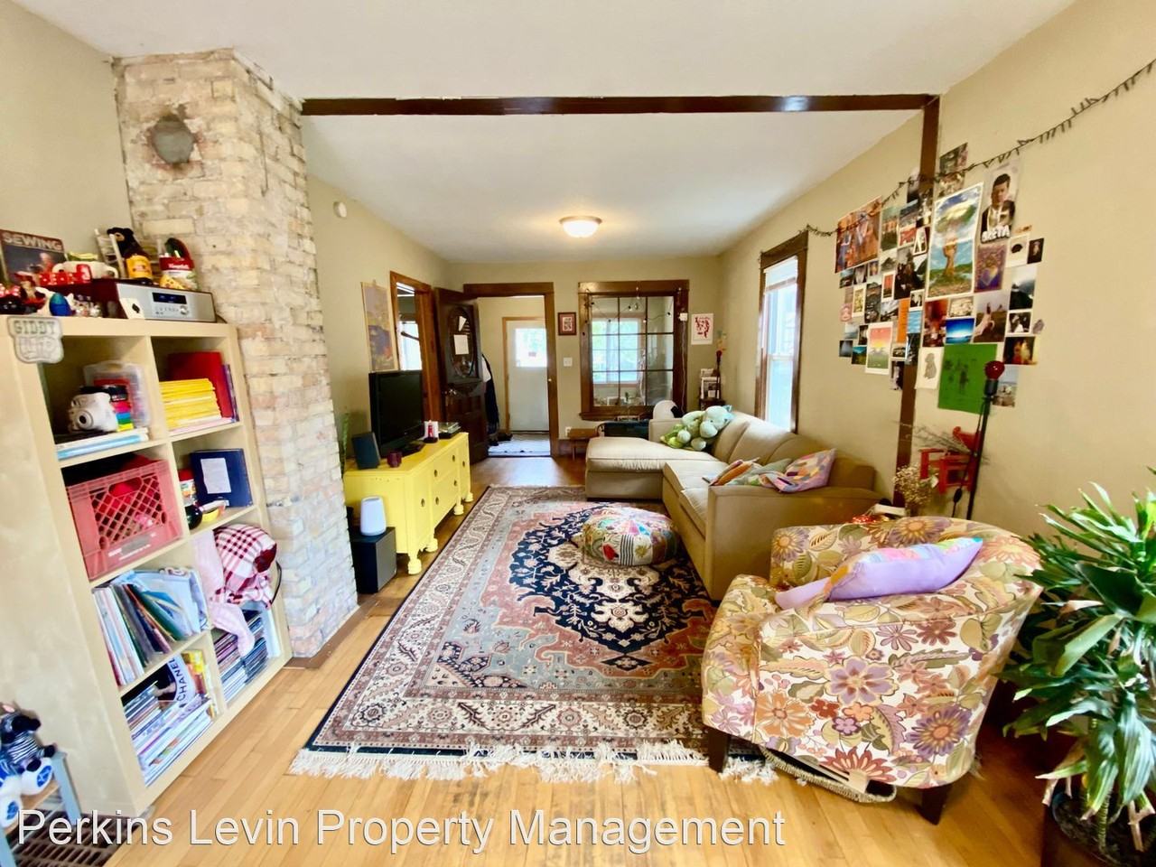 1035 23rd Ave Se - Photo 3 of 21