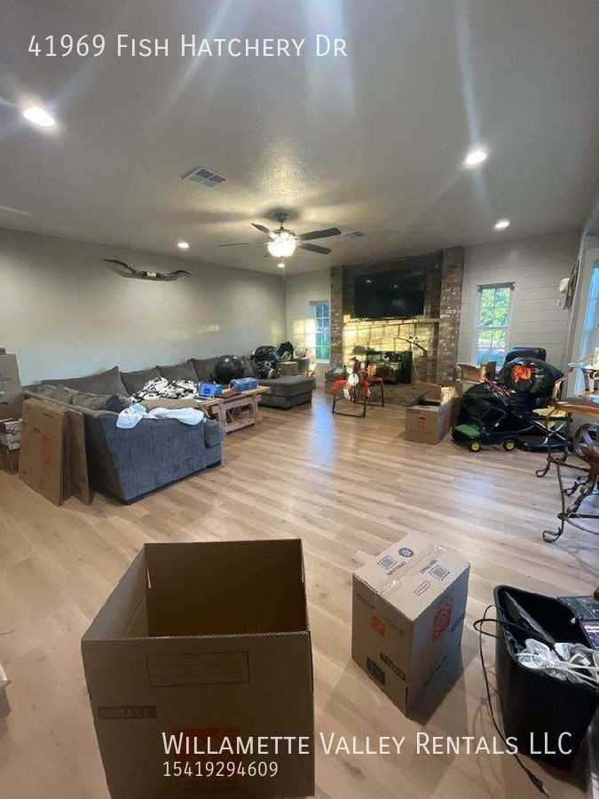 41969 Fish Hatchery Dr - Photo 2 of 9