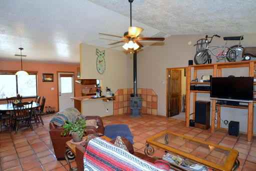 659 Frost Rd - Photo 3 of 20