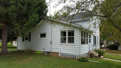 302 Randolph St - Photo 3 of 9