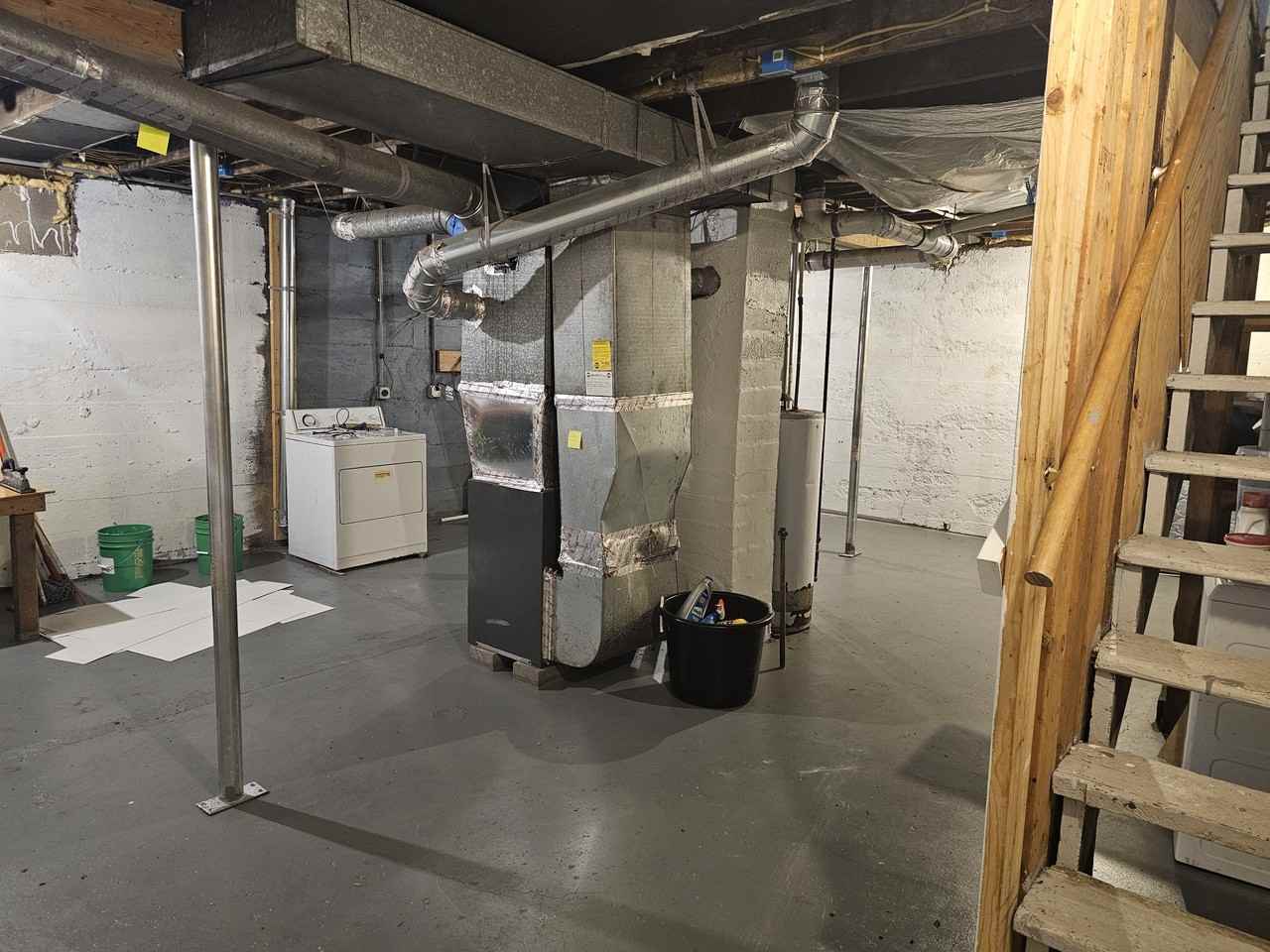 131 Walter Ave #NA - Photo 3 of 19