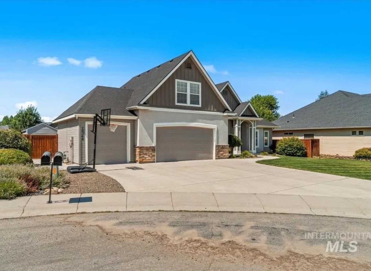 10348 W Altair Dr #NA - Photo 3 of 34