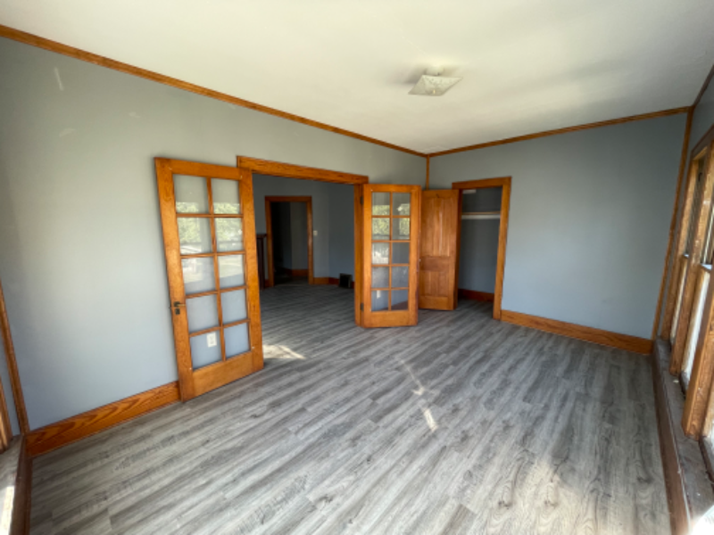 518 N Olive St #1-2 - Photo 3 of 17