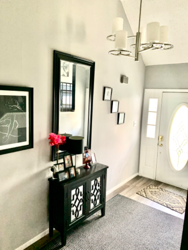 2555A Pheasant Run - Photo 2 of 13