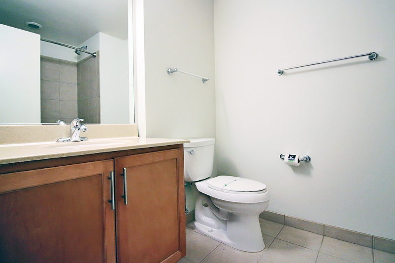 353 North Clinton Street - Photo 2 of 25