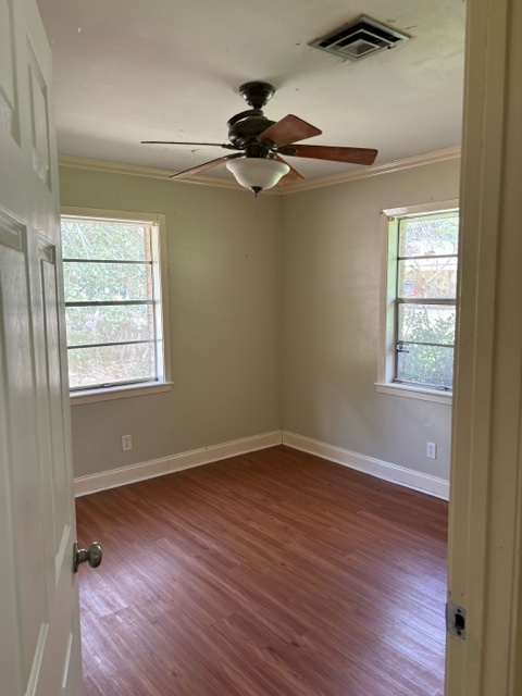 112 Summit Dr - Photo 4 of 10