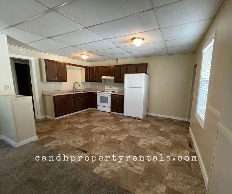 16 Idaho Ave #1 - Photo 3 of 9