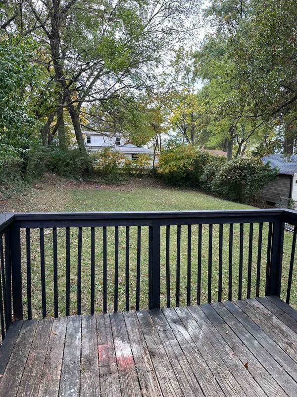 8950 Higginson Dr - Photo 3 of 16