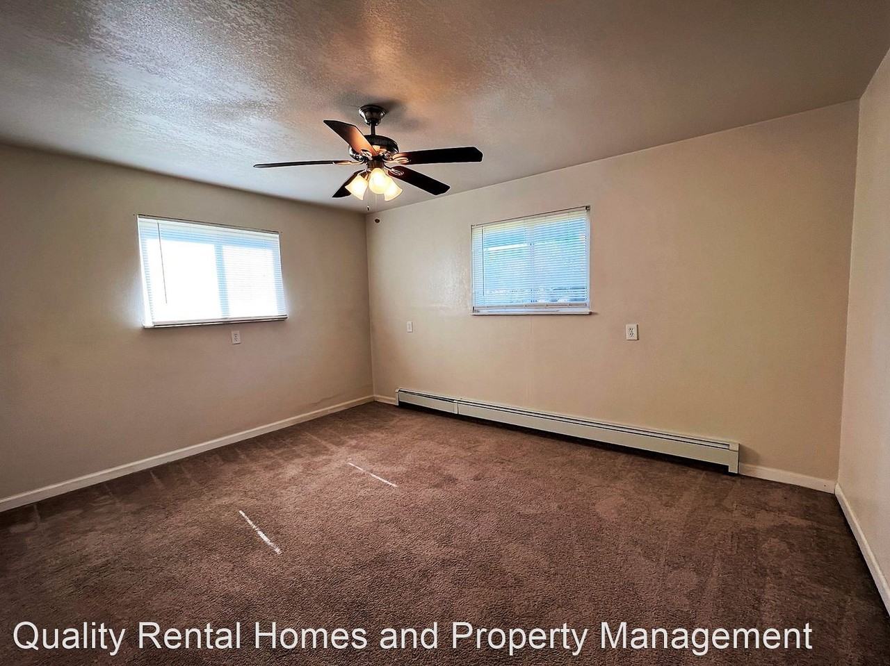 Roger Thomas - Photo 3 of 12