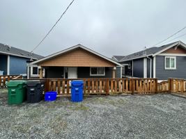 featured image of 614 Lambert Ave #UPPER