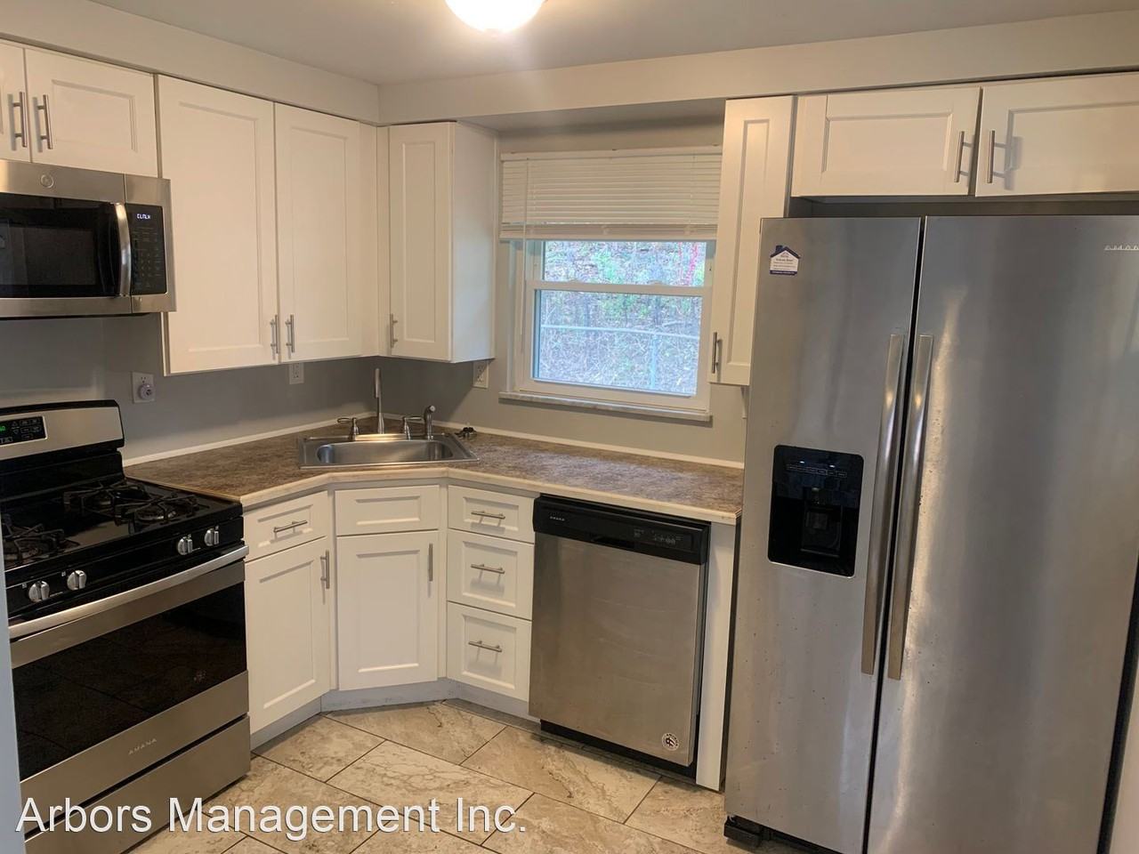 124 Cherrydell Dr - Photo 2 of 20