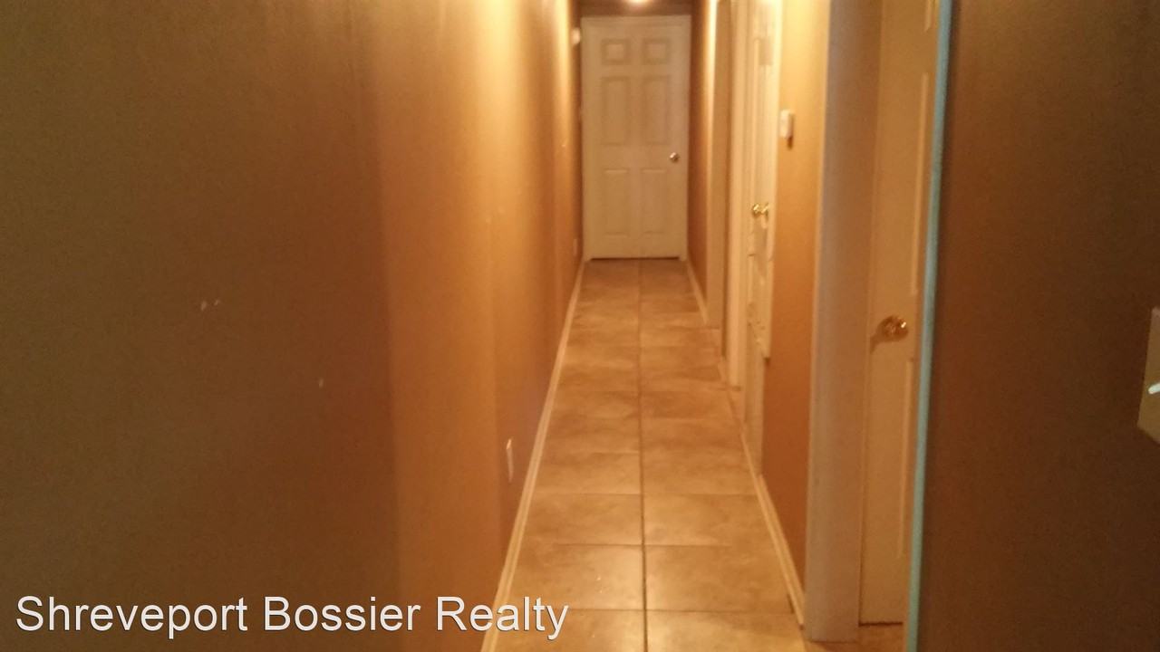 1103 Portland Ave - Photo 2 of 6