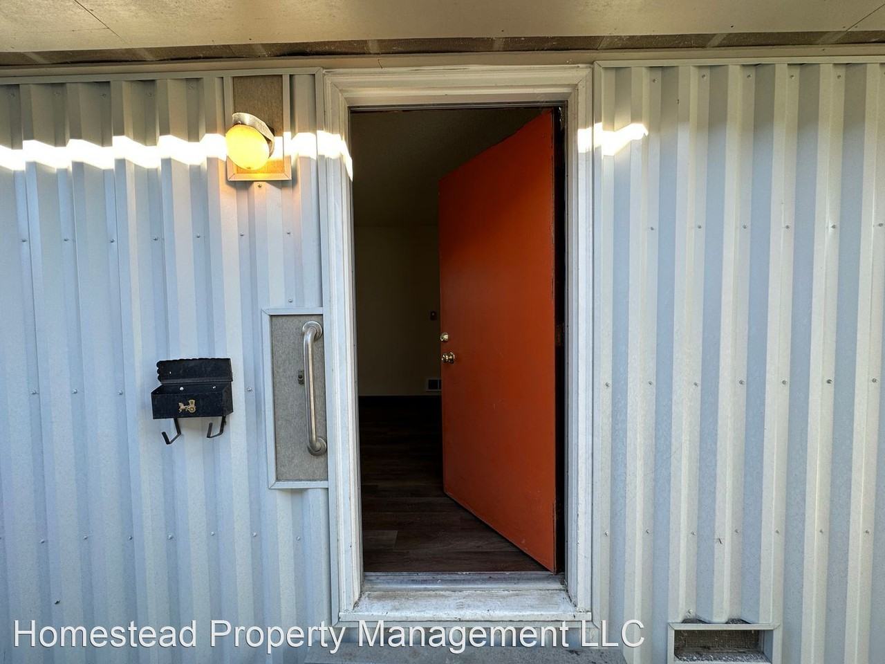 505-511-555-567 Jackson St. W. - Photo 3 of 22